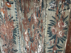 FOTOGALERIE: V domě na Mečové se našly historické malby. Vraťme umění lidem, vyzývá historik