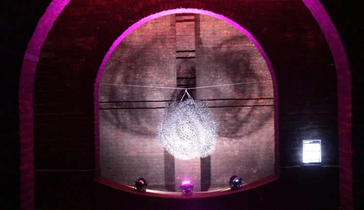 FOTO: Začíná festival Prototyp, vodojemy přináší světelnou show