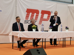 FOTOGALERIE: Veletrh Gaudeamus přilákal stovky středoškolaků