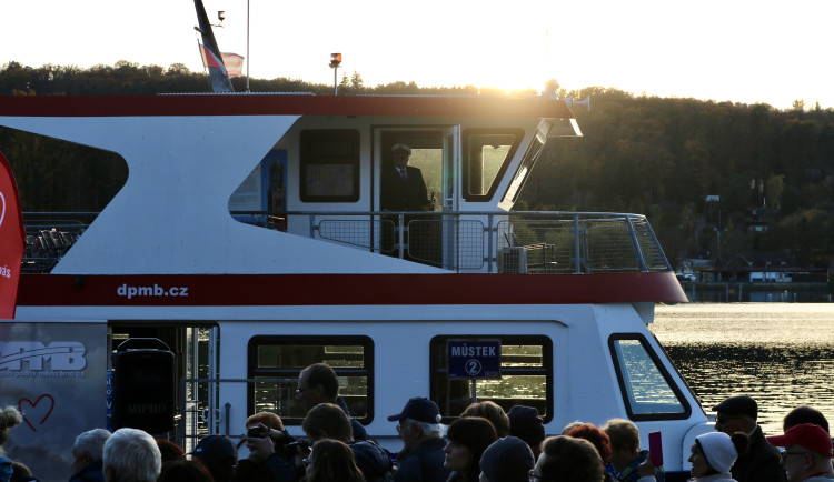 FOTO: Na brněnské přehradě skončila 79. plavební sezóna