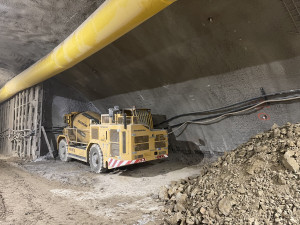 Hranice 100 metrů překonána. Pokračuje ražba průzkumné štoly tunelu Vinohrady