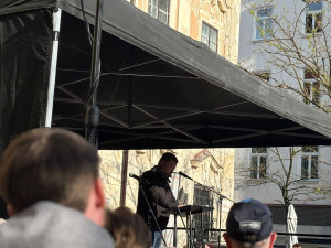 FOTOGALERIE: V Brně se protestovalo proti sjezdu sudetských Němců.