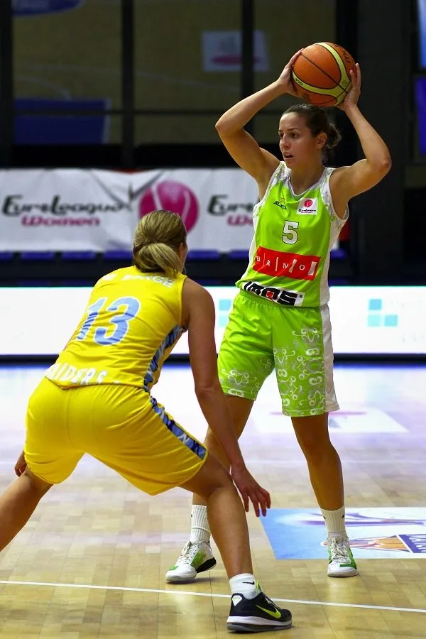 USK Praha vs BK IMOS Brno