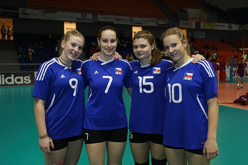 Volejbalistky Brna v národním týmu Anna Suchá, Eva Hudylivová, Kateřina Slámová, Marie Kurková