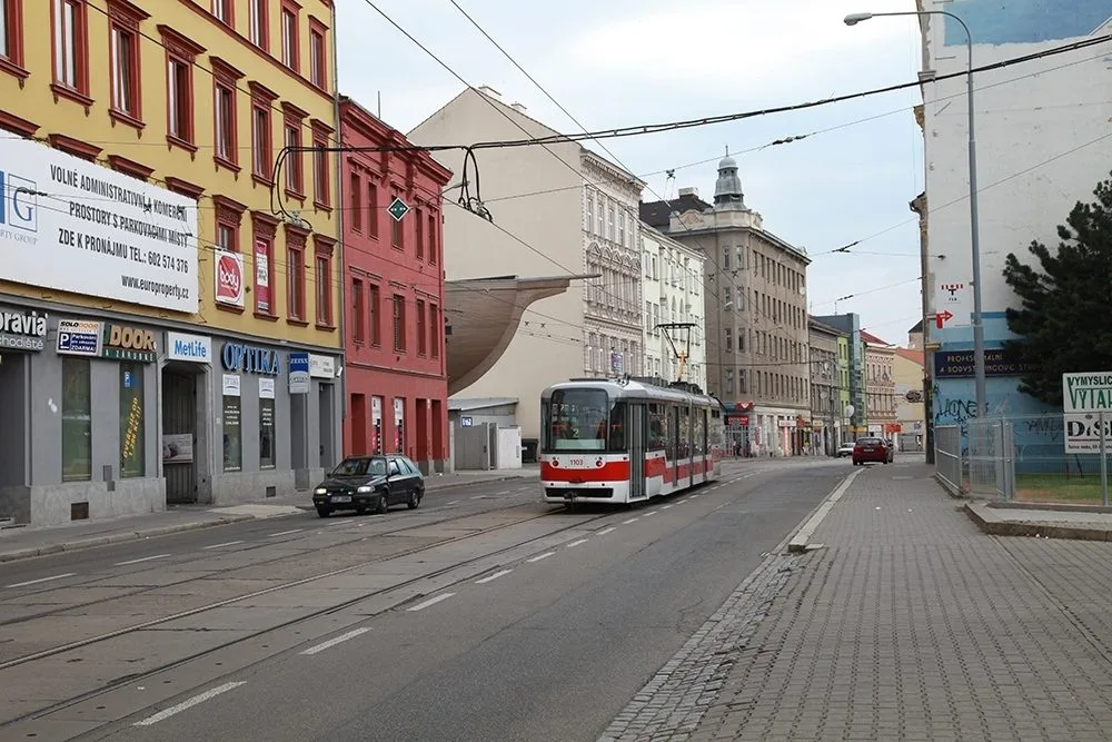 1000x1000-1374310745-cejl-foto-brnenska-drbna
