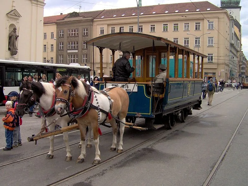 Historická tramvaj tažená koni, foto: Wikipedia.org