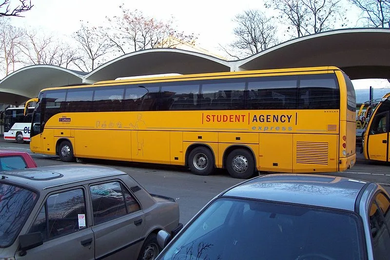 Autobus Student Agency u Grandu, foto: Wikipedia.org