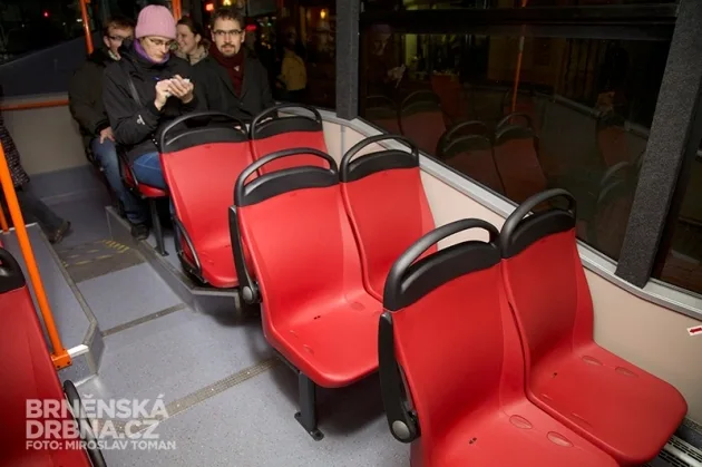 V nových autobusech se objeví celoplastové sedačky, foto: Brněnská Drbna, Miroslav Toman