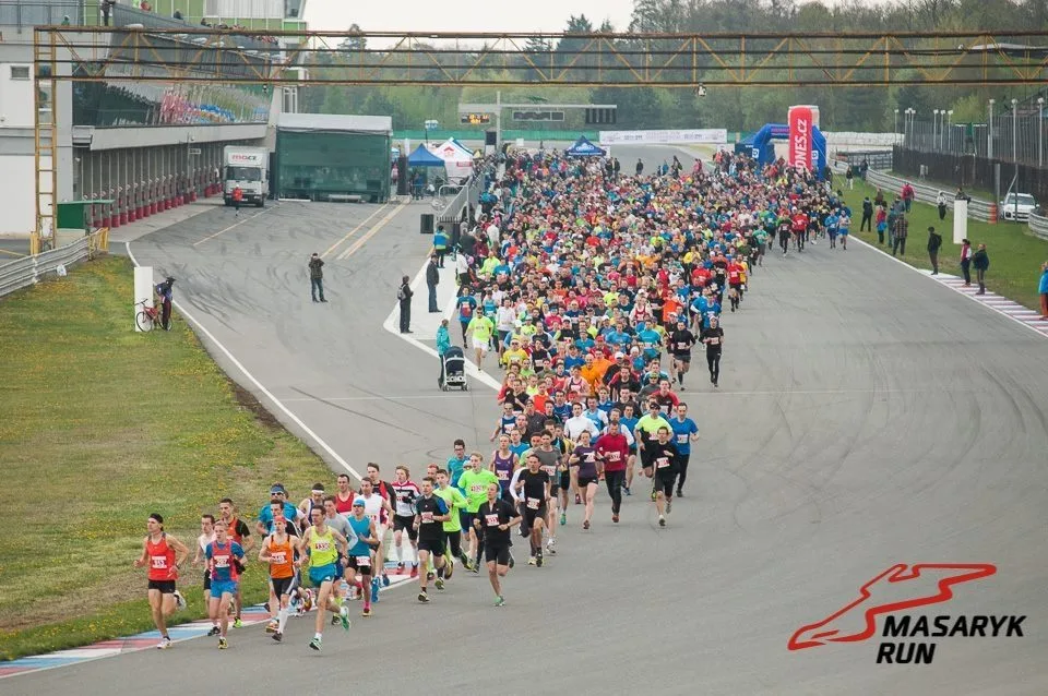 Na start se postavilo přes tisíc závodníků, foto: Masaryk Run