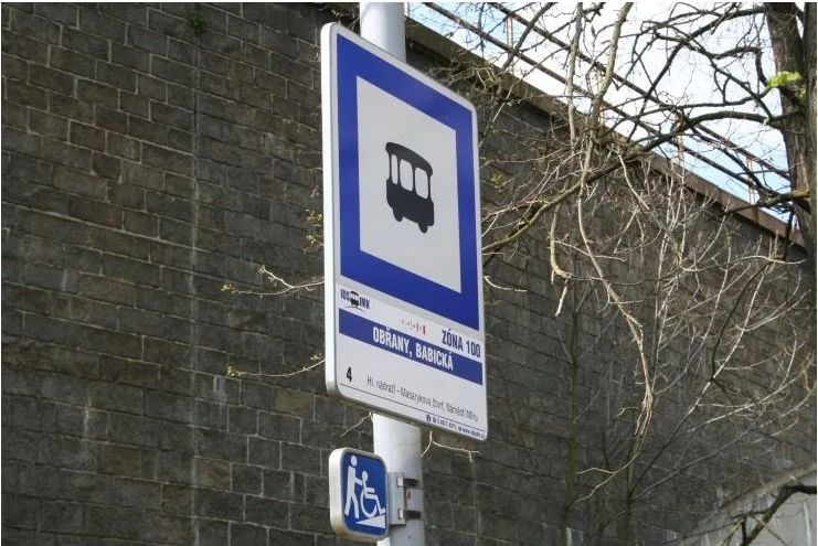 Muž střílel u zastávky Babická, foto: Policie ČR