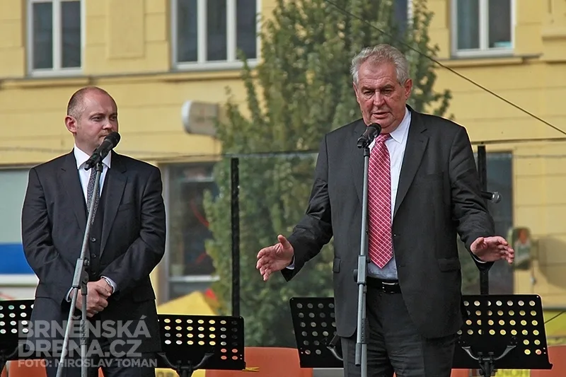 Michal Hašek (vlevo) při setkání s Milošem Zemanem, foto: Brněnská Drbna, Miroslav Toman