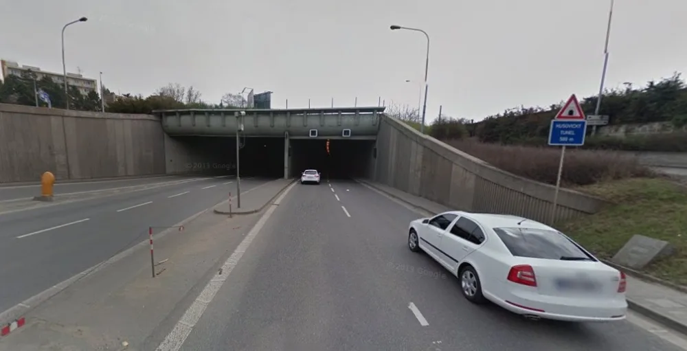 Část Husovického tunelu bude zavřená, foto: Google Maps