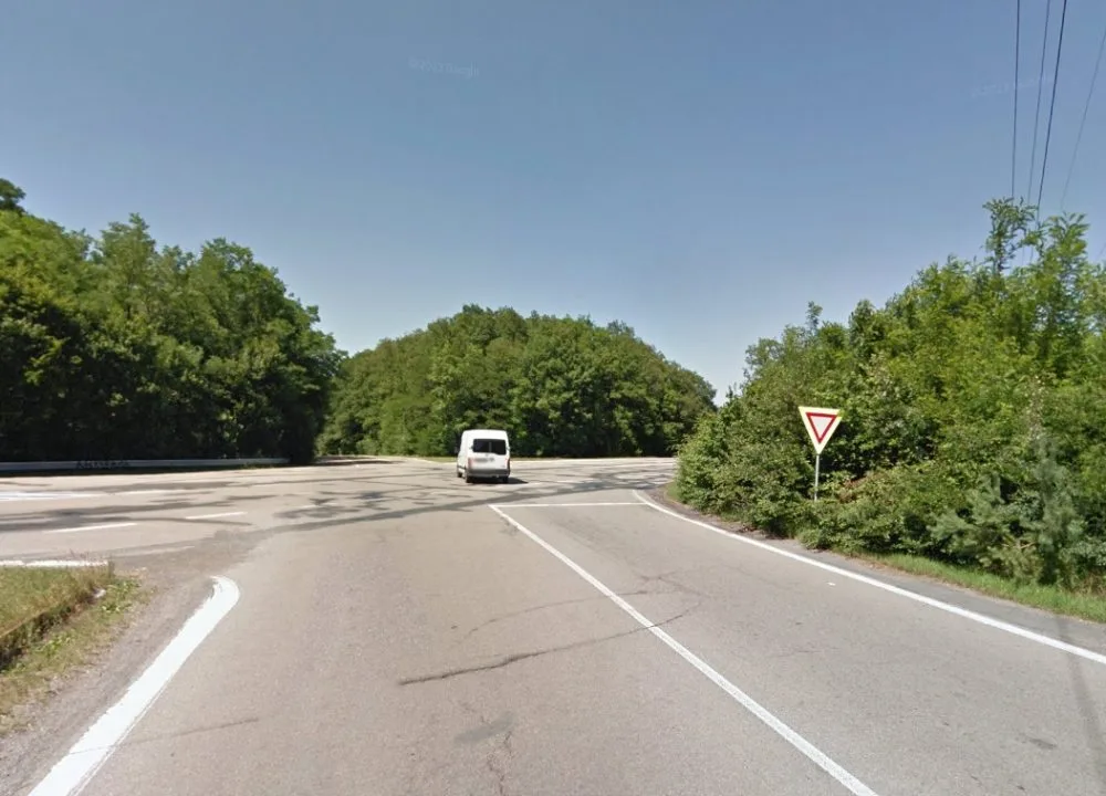 Křižovatka Staré dálnice a Žebětínské ulice, foto: Google Maps