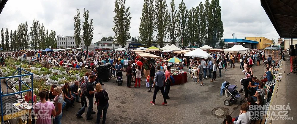 Prostor před Industrou se stal dějištěm gastronomické události roku, foto: Brněnská Drbna, Miroslav Toman