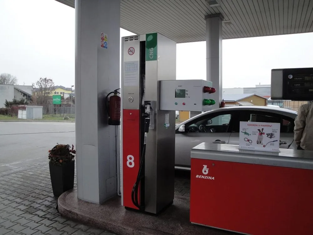 CNG plnící stanice na Kaštanové ulici v Brně, foto: E.ON