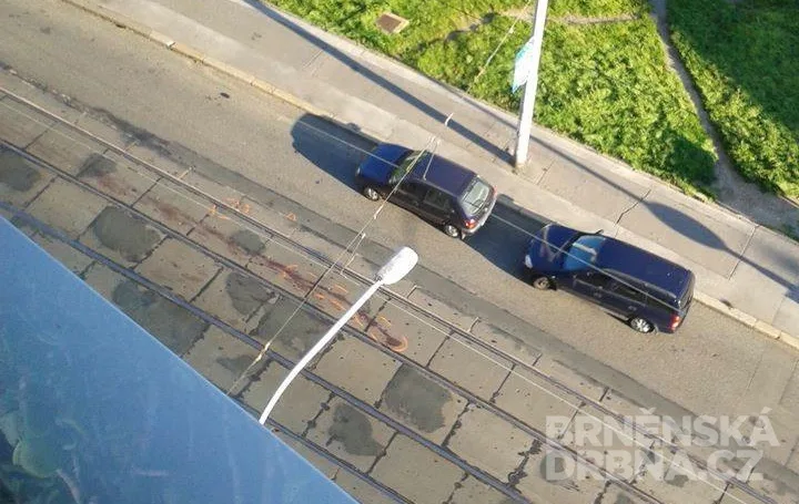 Místo, kde tramvaj srazila muže na Pekařské ulici, foto: Eliška Jandásková