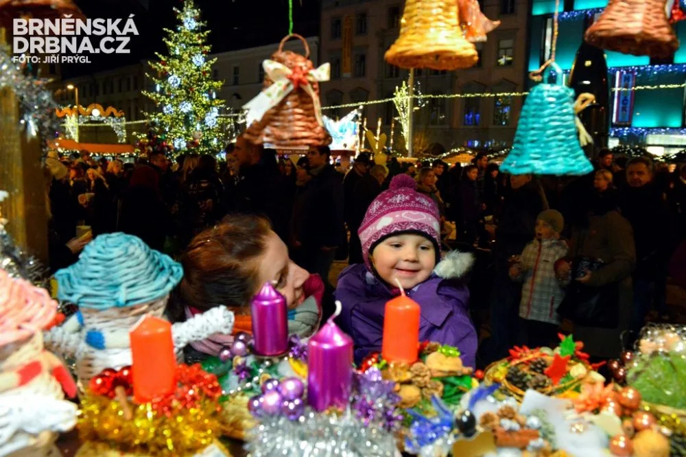 Rozsvícení jedle odstartovalo Brněnské Vánoce, FOTO: Jiří Prýgl, Brněnská Drbna
