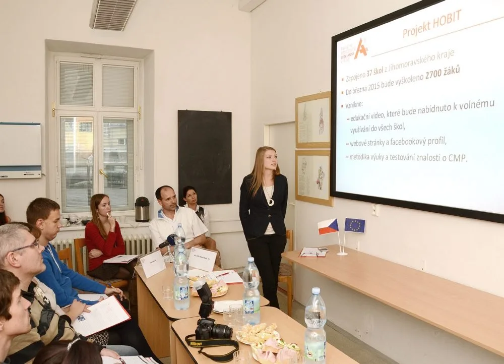 Projekt Hobit-tiskova_konference