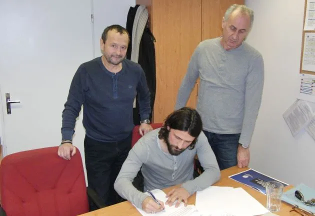 Kapitán FC Zbrojovka Zavadil prodložil smlouvu, Foto-fczbrno.cz