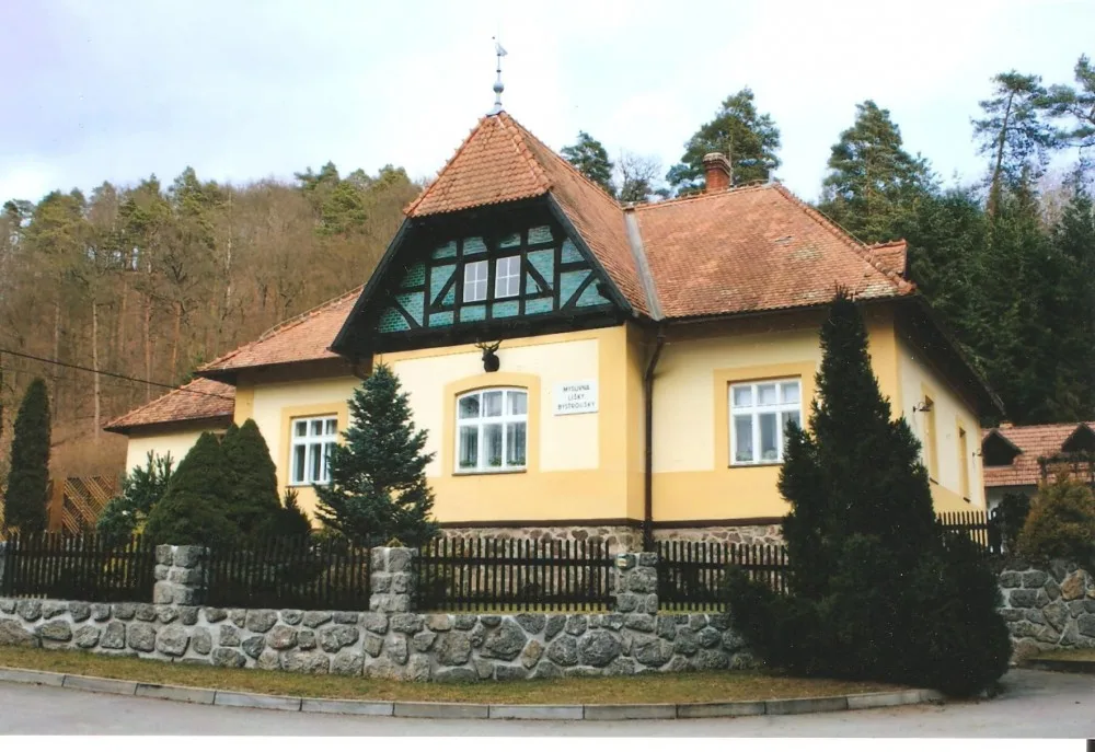 Myslivna lišky Bystroušky
