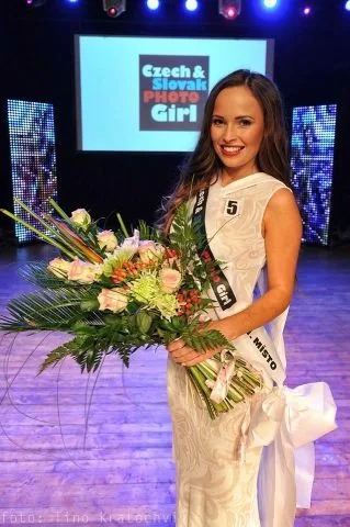 1.místo Michaela Martinkovičová C&amp;S Photo Girl 2015 foto Robert Vano
