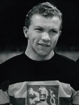 Bronislav Danda, foto: Síň slávy Českého hokeje
