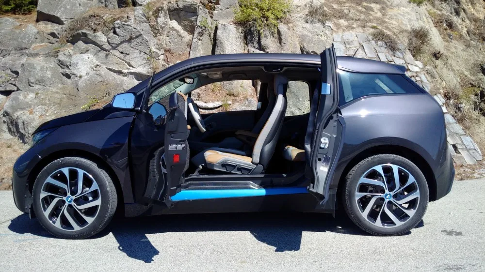 BMW i3