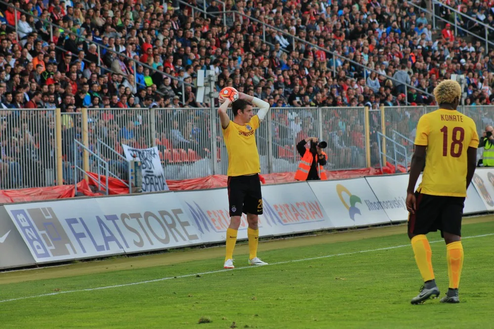 Zbrojovka - Sparta