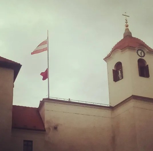 Foto: Instagram Husa na provázku