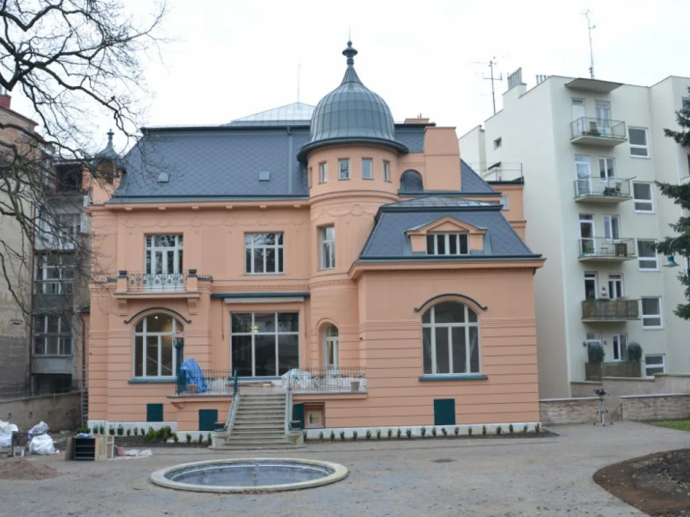 Vila Löw-Beer