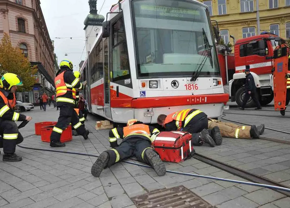 Dnešní cvičení hasičů, zdroj: MMB