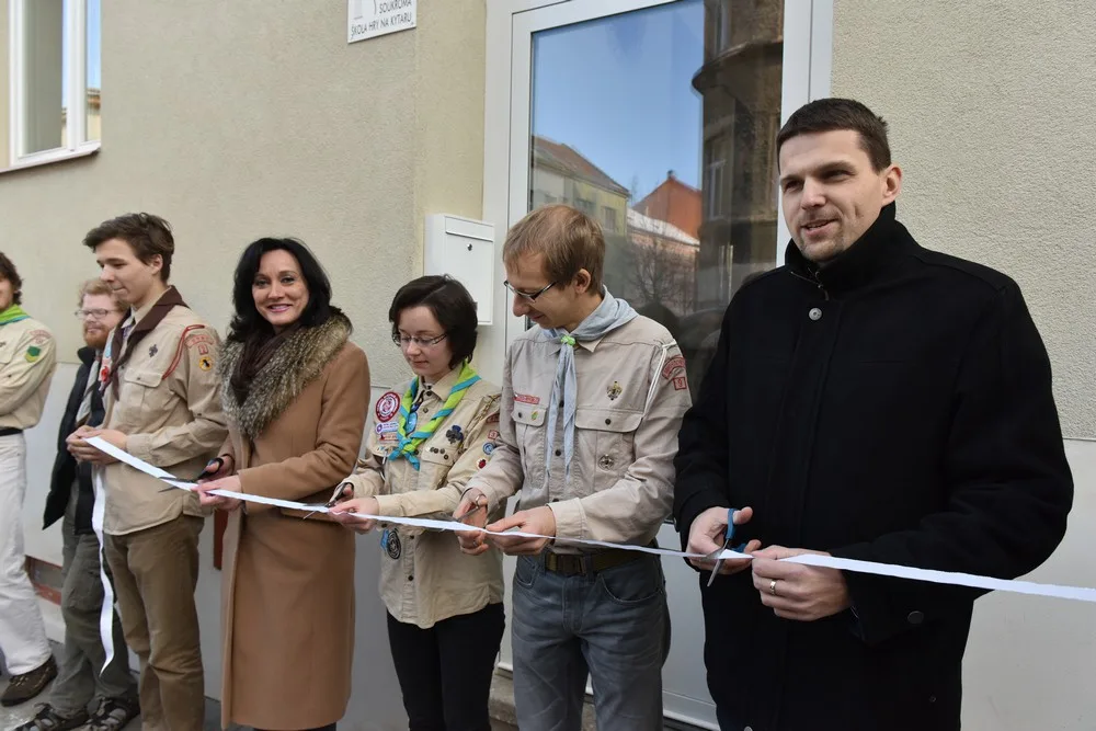 Předání zrekonstruovaných kluboven skautům a pionýrům, Zdroj: MMB, Z. Kolařík