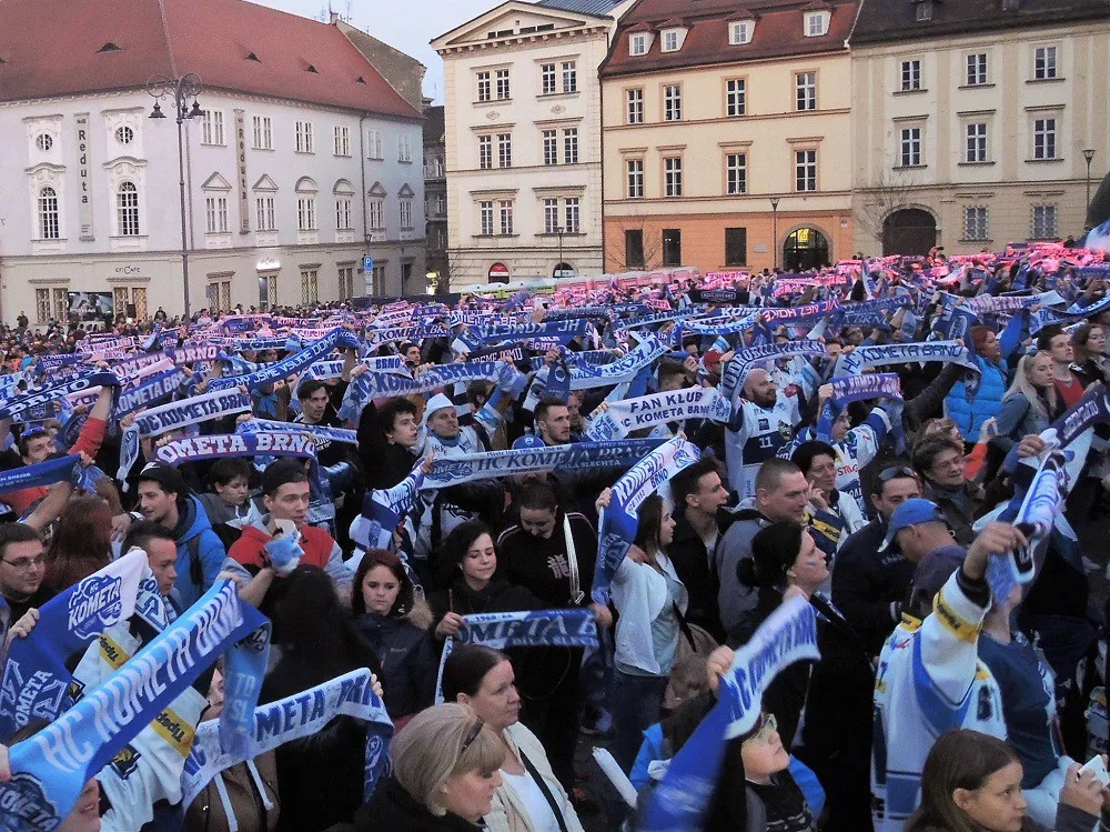 Modrobílé šály na Zelňáku, autor: René Rudzan