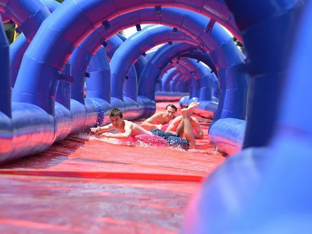 Slide Czech