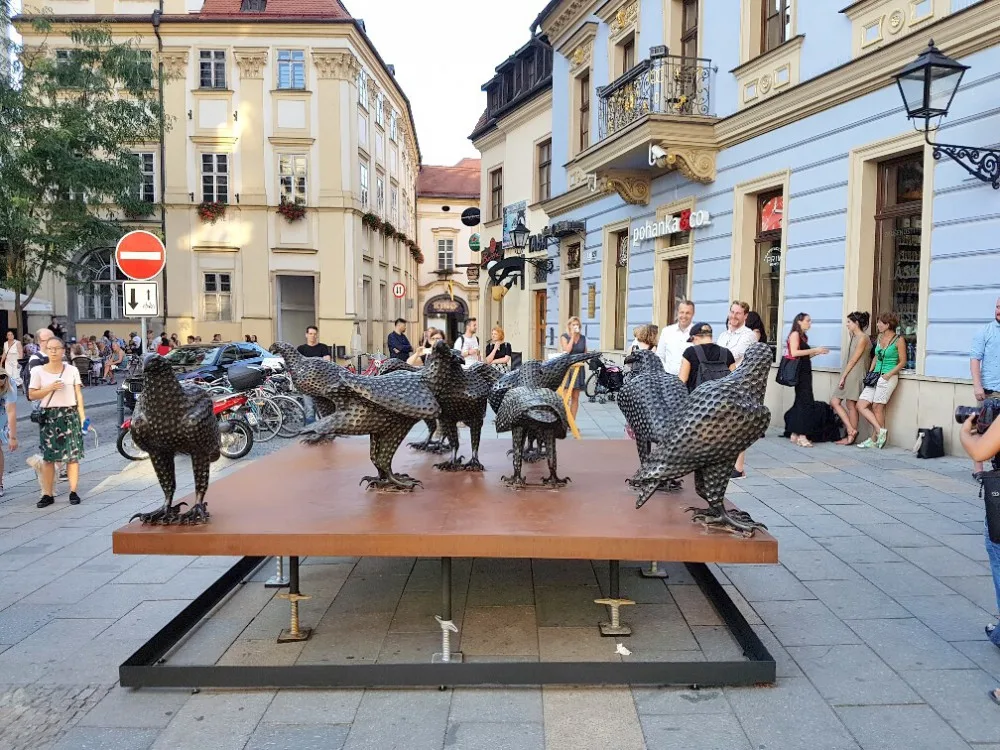Bronzoví ptáci na Šilingráku