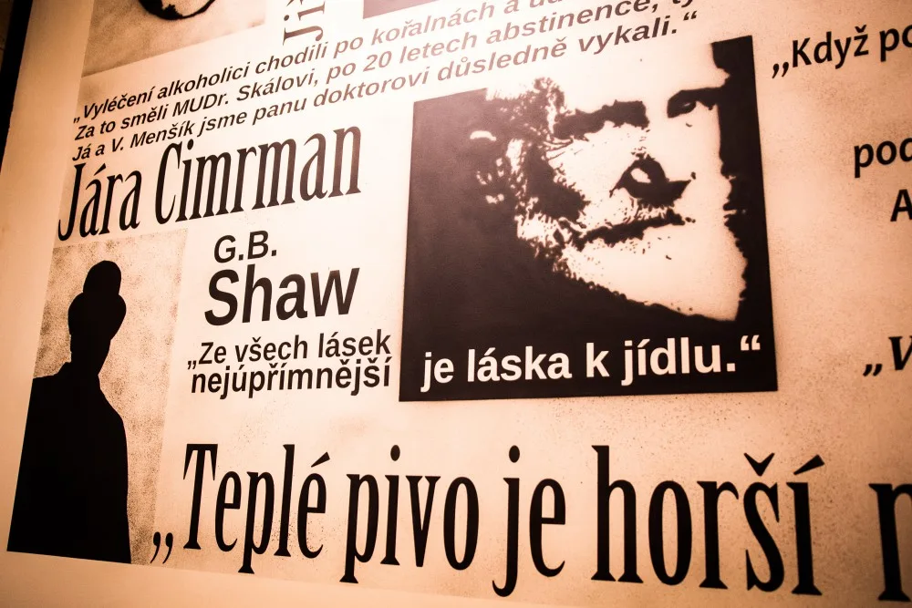 Nok Nok, Tomáš Hrivňák