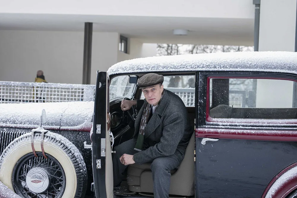 Momentka z natáčení filmu Skleněný pokoj