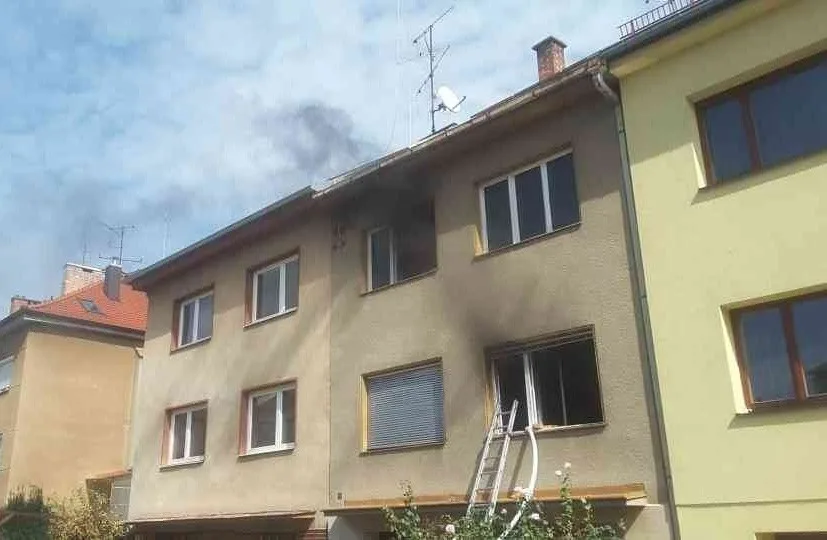 záchrana hořící byt brno5