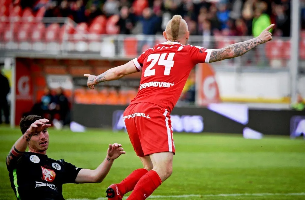 Štěpanovský oslavuje gól proti Hradci