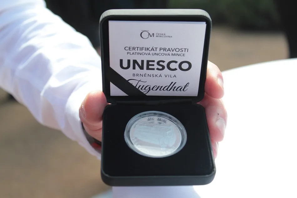 Platinová mince vily Tugendhat