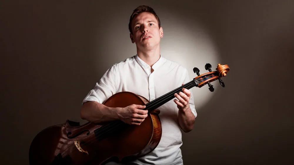 Zakladatel cello-folku a brněnský písničkář Pavel Čadek.