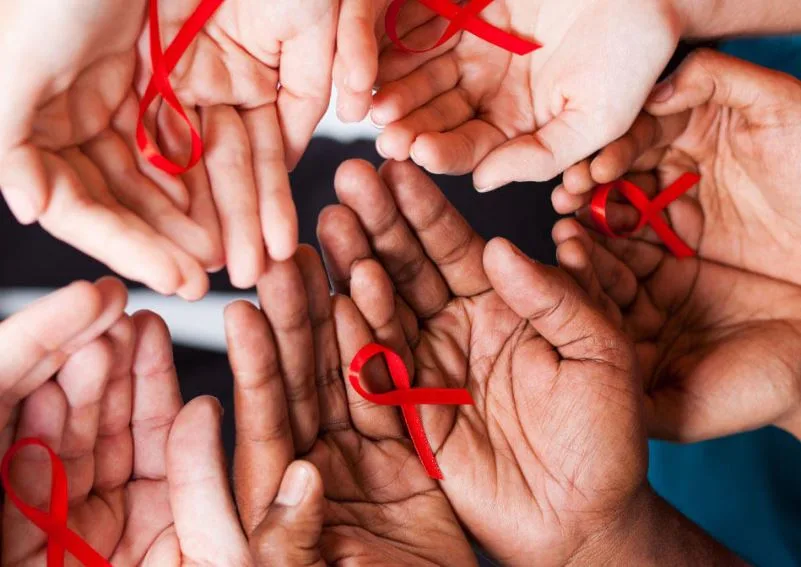 hiv4