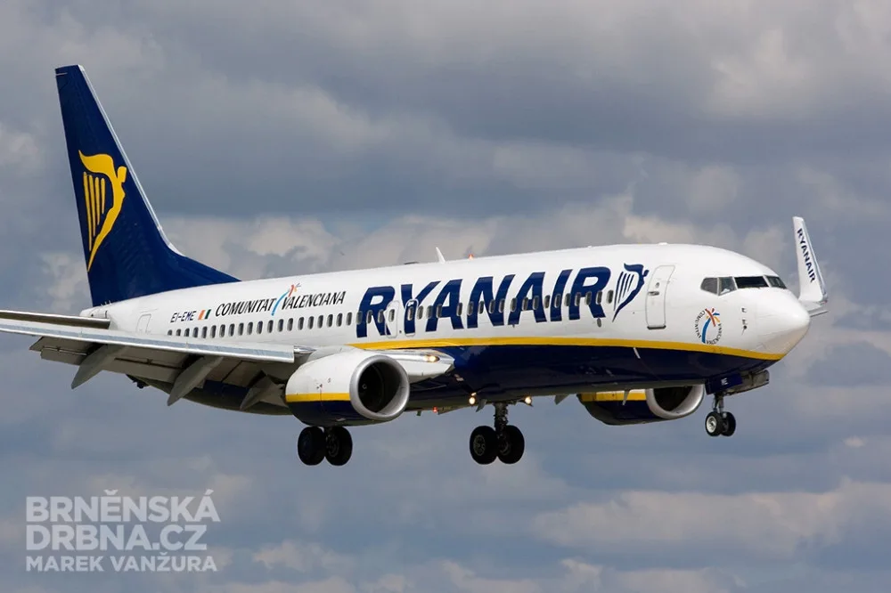 size4-1541504699426-60-ryanair