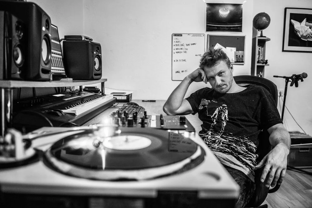 Dj Opia