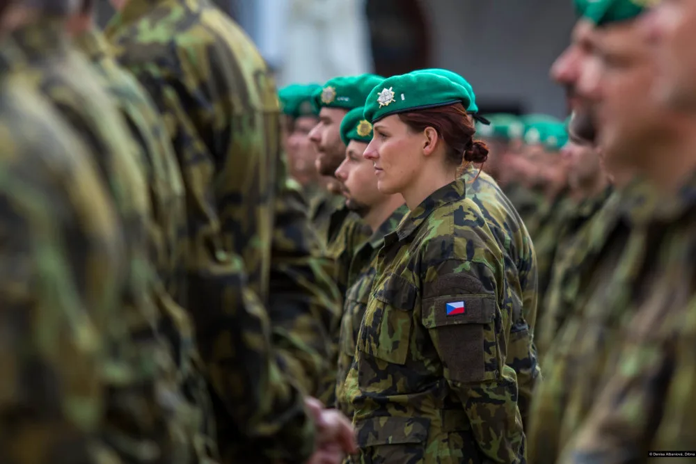 Denisa Albaniová boduje v Czech Press