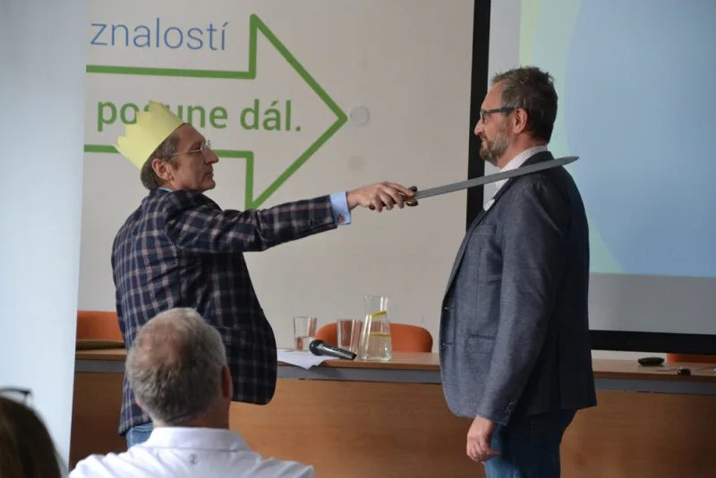 Regionální hospodářská komora Brno rozšířila svoje řady o 27 firem. Slavnostnímu pasování předcházel workshop s Pavlem Teličkou