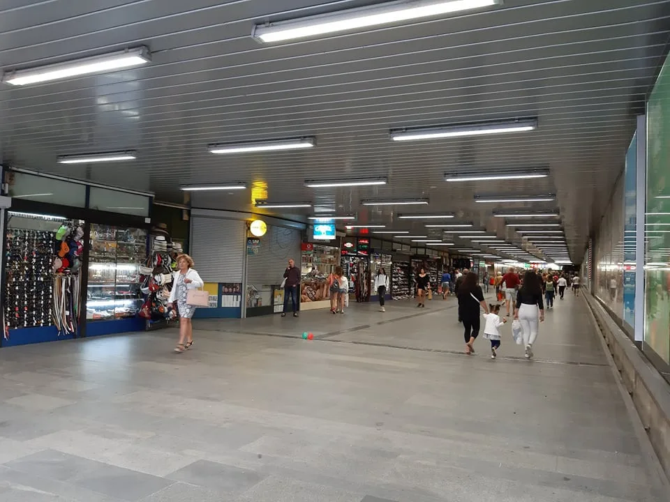 Podchod pod hlavním nádražím nově patří Brnu. Město z něho chce udělat moderní obchodní pasáž
