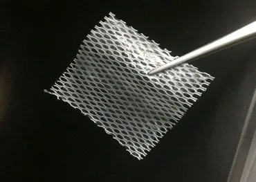Vědci vyvinuli unikátní náplast v Brně