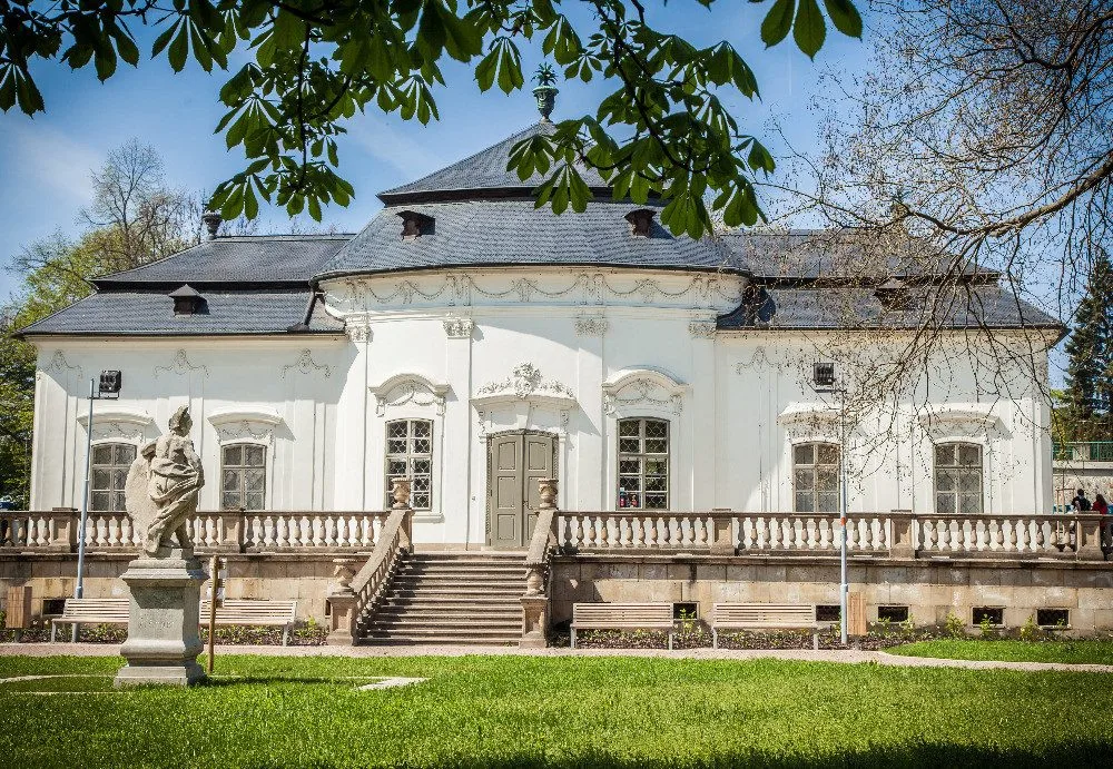 Svatba na zámku a přitom v centru Brna? Letohrádek Mitrovských nabízí prostředí jako z pohádky