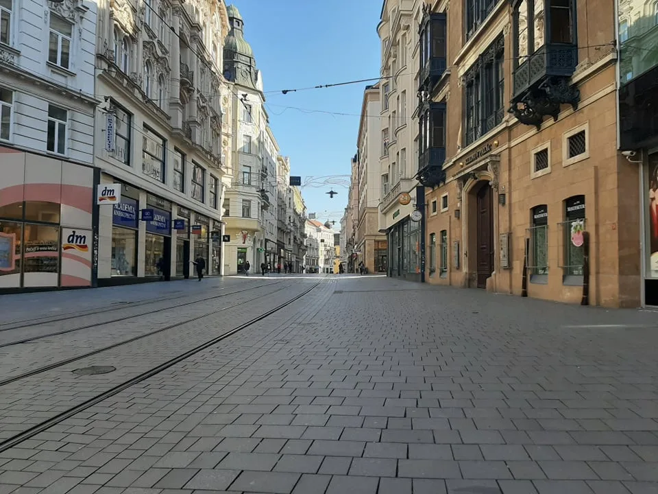 Město promine podnikatelům i neziskovkám část nájemného za období koronavirové epidemie. Lidé si mohou zažádat do půlky srpna